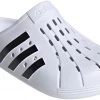 Adidas Adilette Clog, blanc -Natation Homme Soldes adidas adilette clog footwear white white core black footwear white white 1