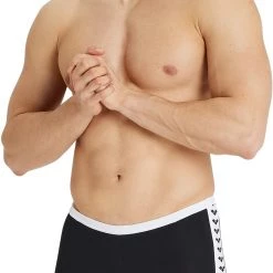 Arena Icons Solid Jammer Men, rouge -Natation Homme Soldes arena icons solid jammer men black white 3
