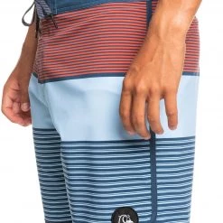 Quiksilver Surfsilk Tijuana 18 Boardshorts Men, bleu -Natation Homme Soldes quiksilver surfsilk tijuana 18 boardshorts men insignia blue 6 1